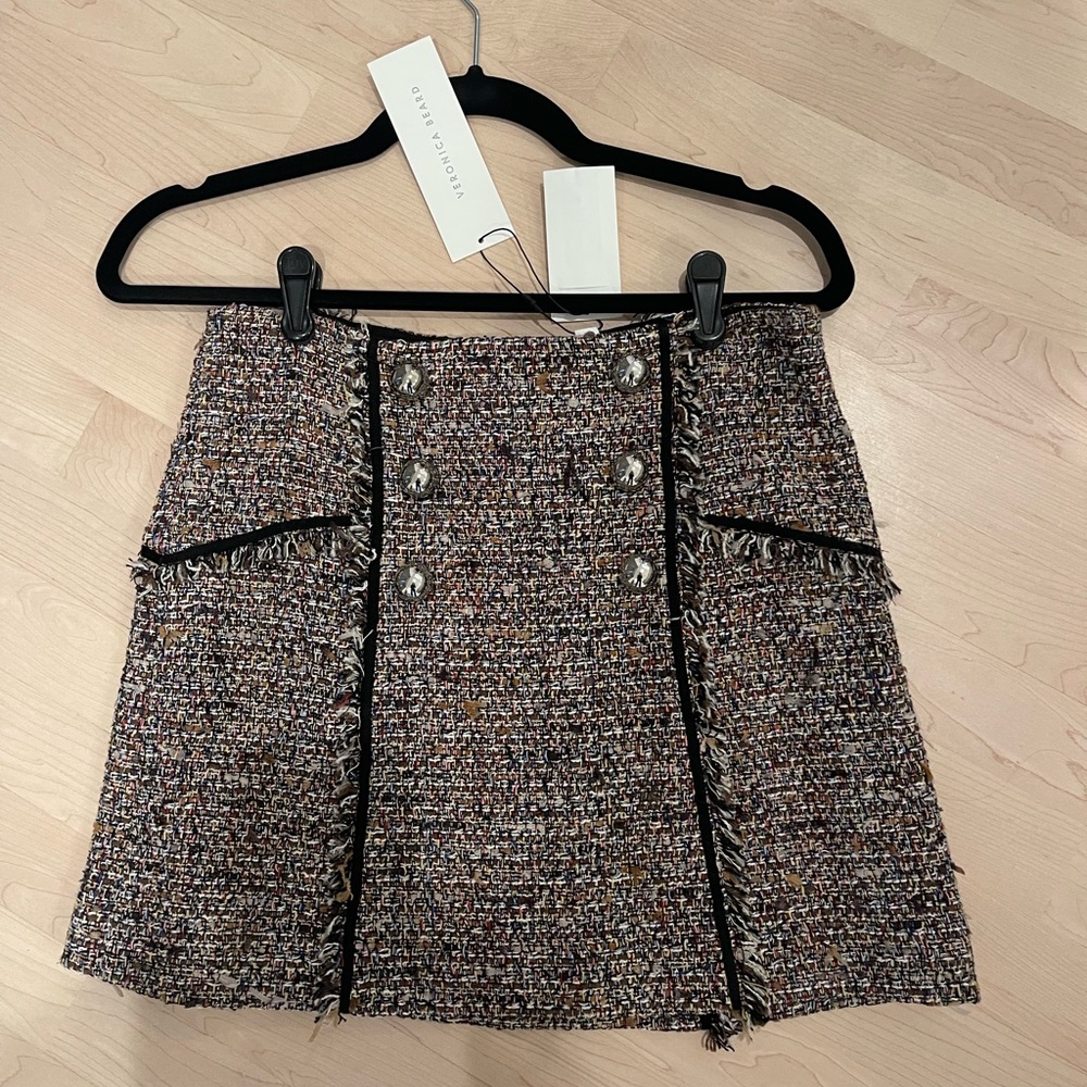 Veronica beard starch skirt